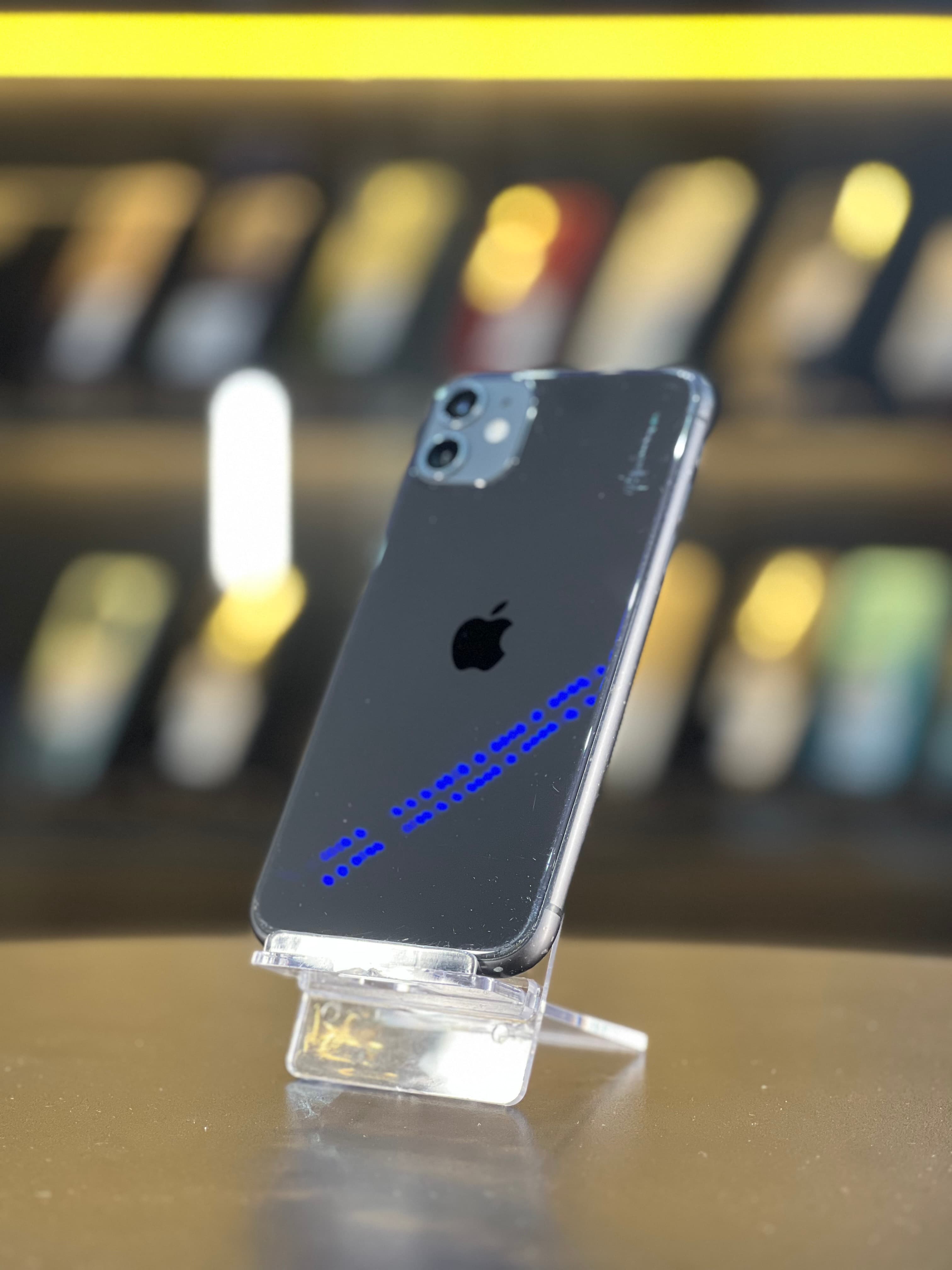 iPhone 11 64GB Seminovo