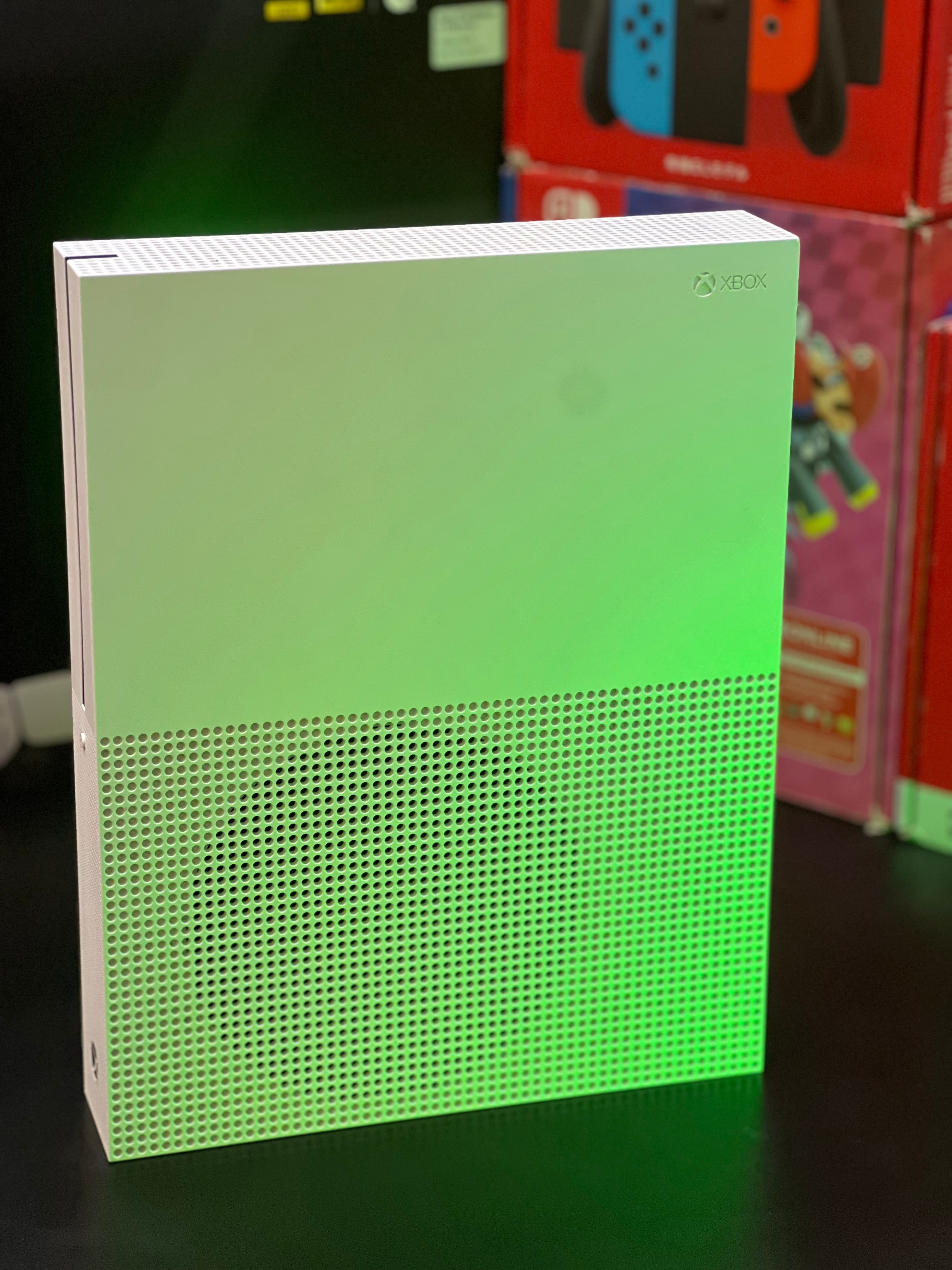 Xbox One S 1TB Seminovo