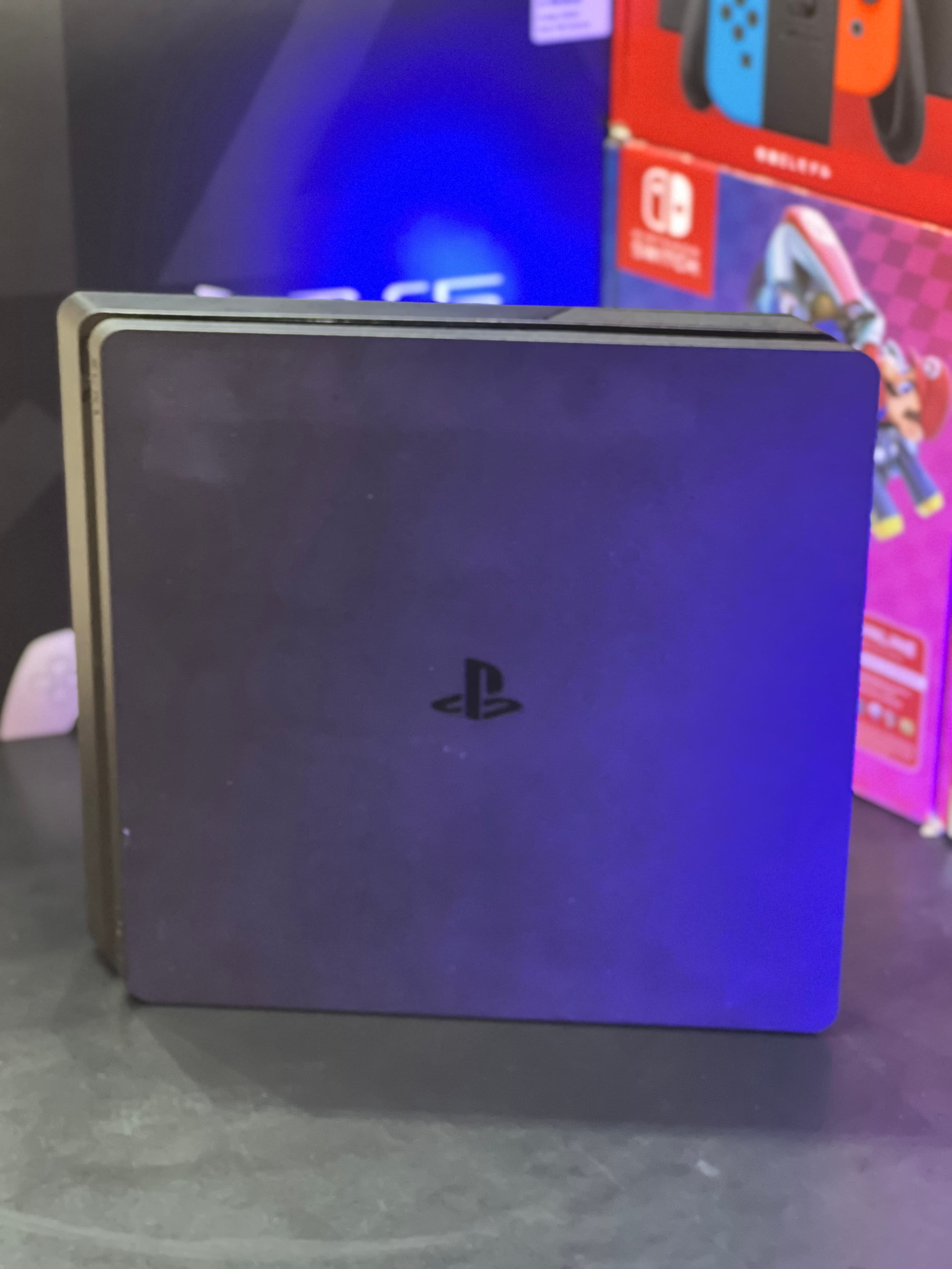 Sony PS4 500GB Seminovo
