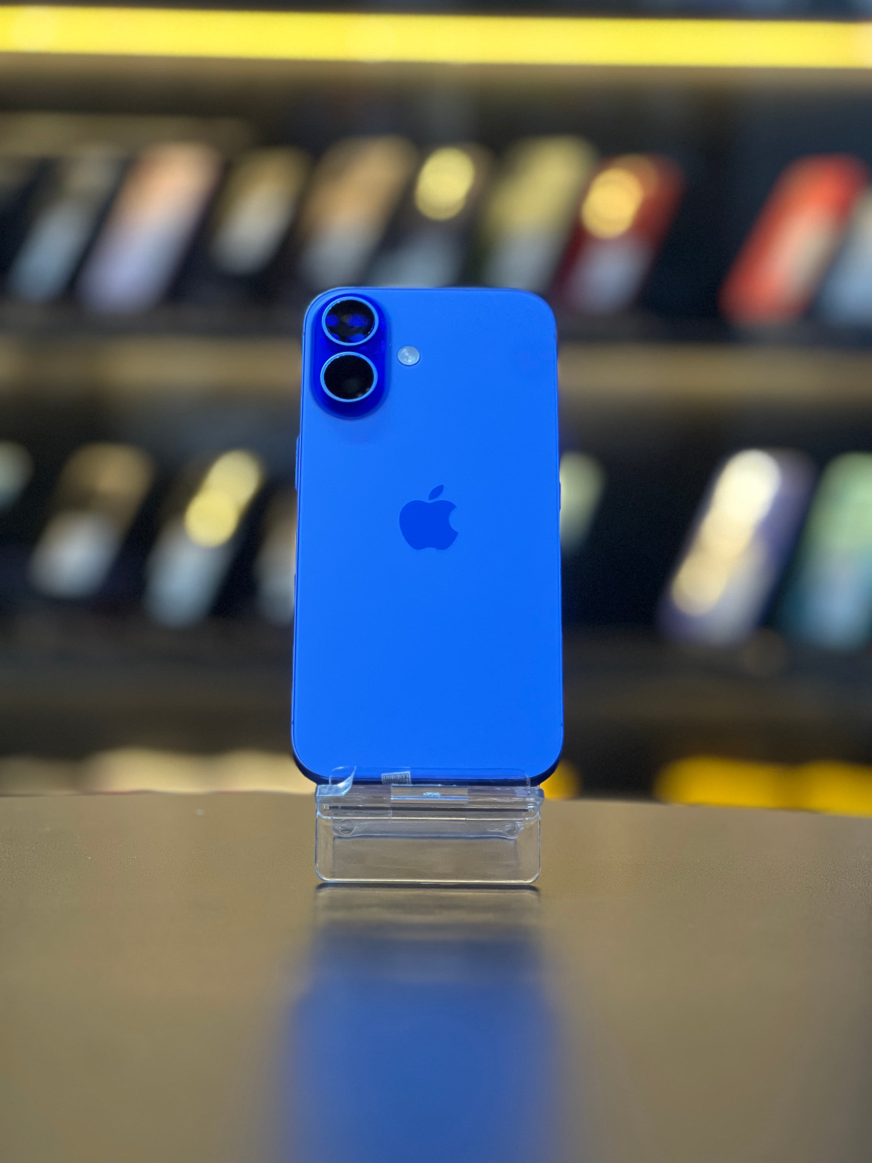 iPhone 16 128GB Seminovo