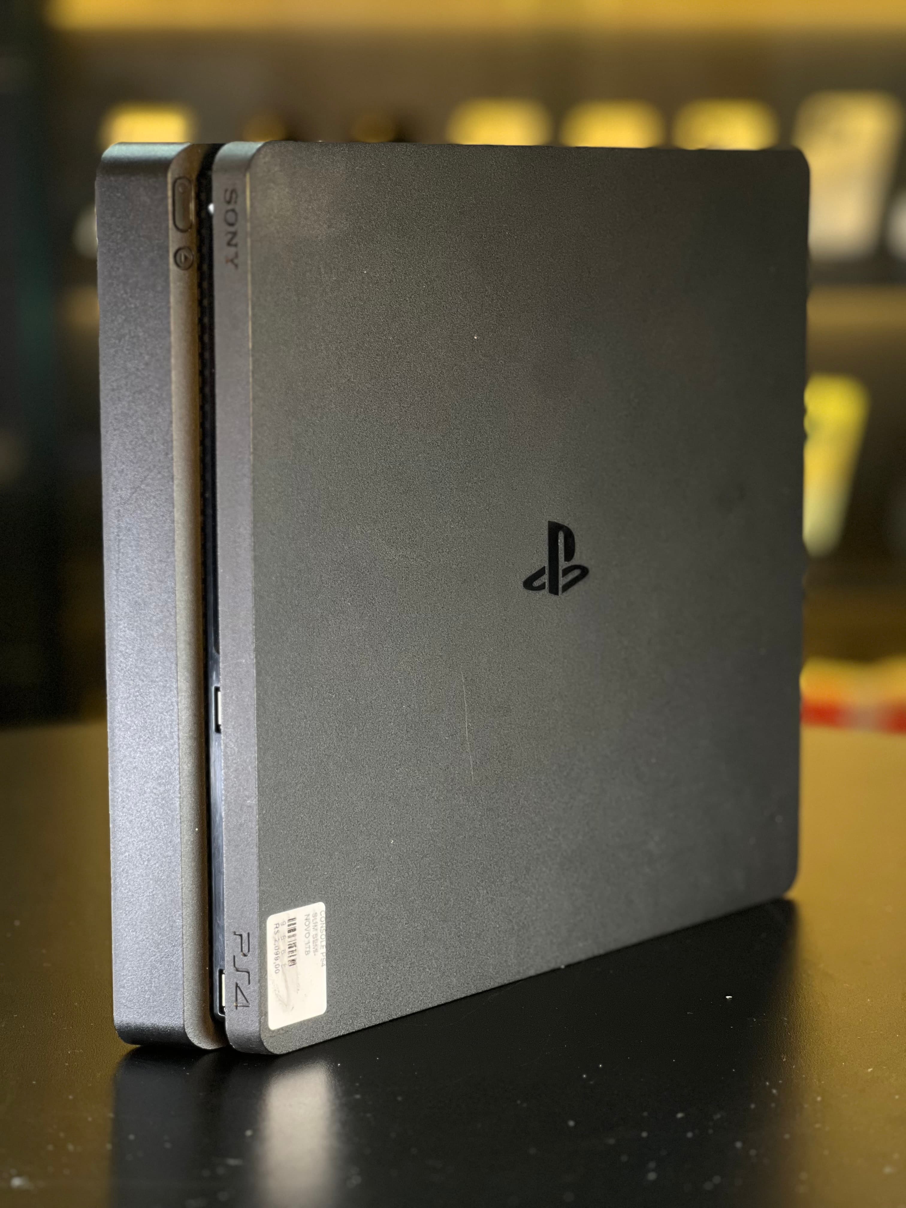 Sony Playstation 4 S/N 1TB 1TB Seminovo