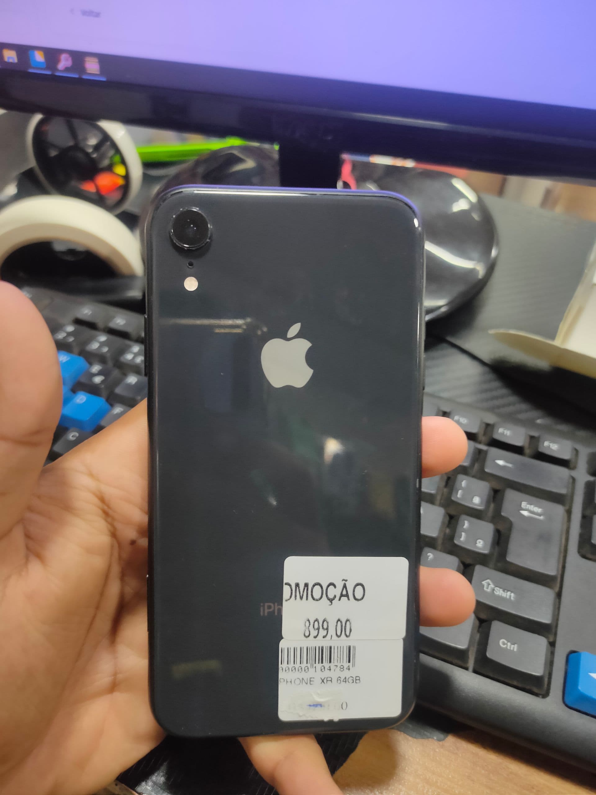 iPhone XR 64GB Seminovo
