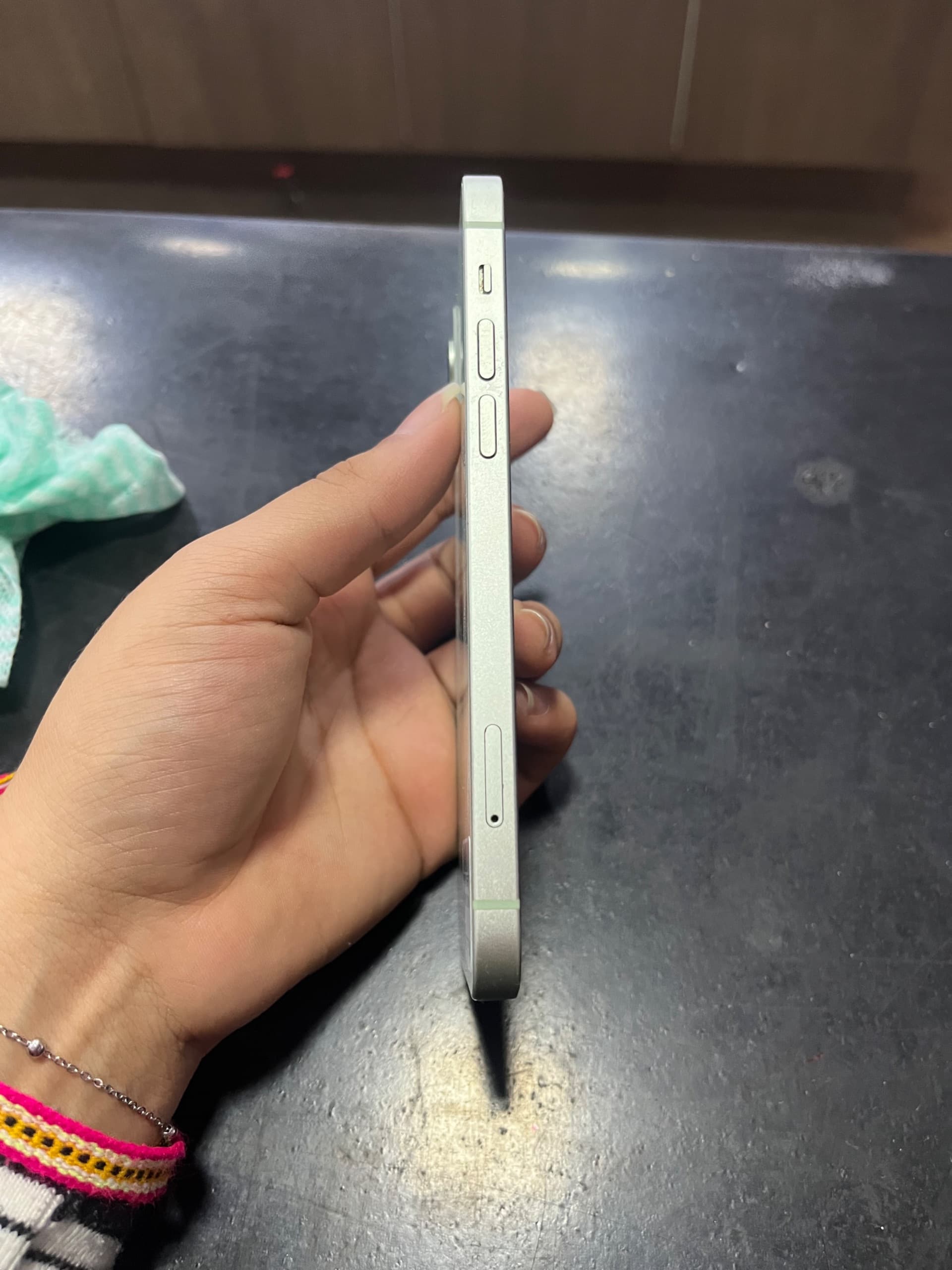 iPhone 12 64GB Seminovo
